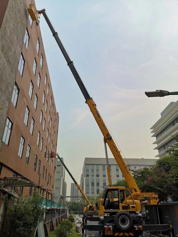 宜城汽车吊出租哪家好，选择最靠谱的服务商指南