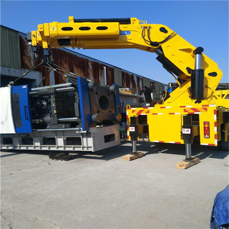 宜城 大吨位折臂吊出租费用解析：一小时租赁多少钱