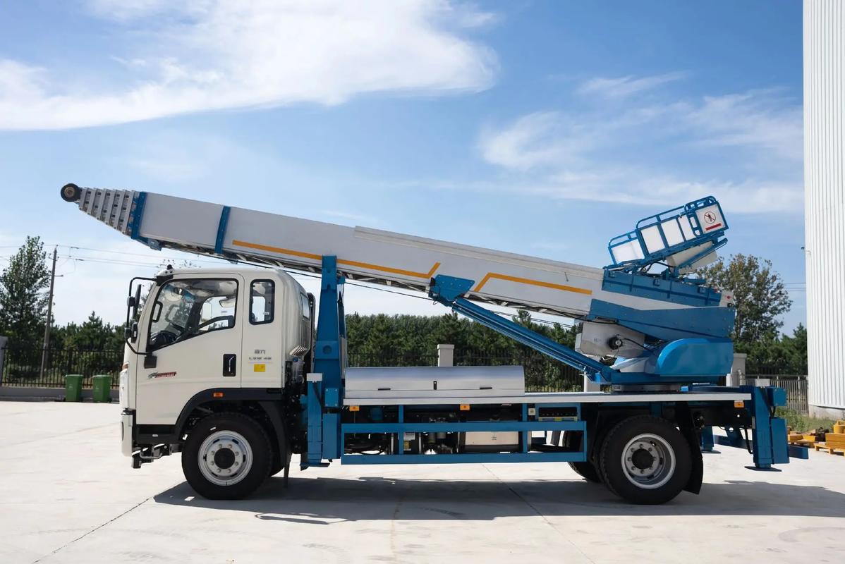 宜城云梯上料车租赁费用