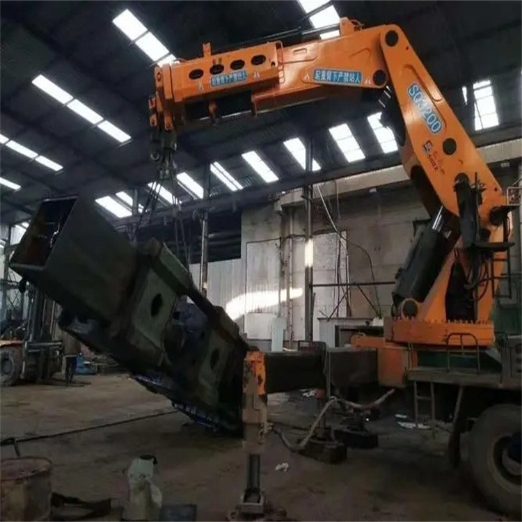 宜城200吨折臂吊出租